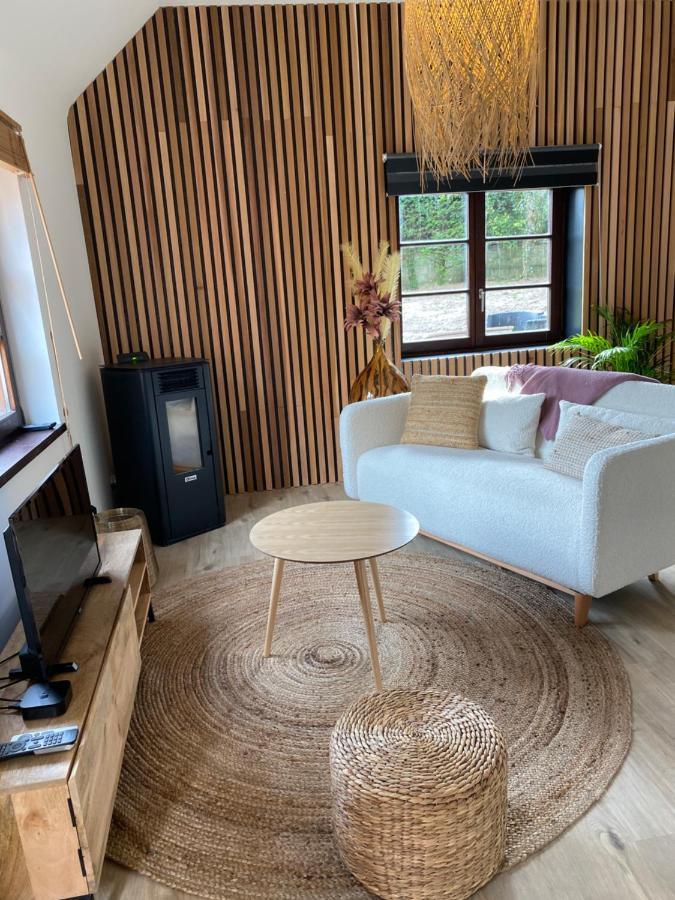 Le Logis Des Chenes, Superbe Bungalow Dans Quartier Residentiel Proche De Namur Wepion Bagian luar foto